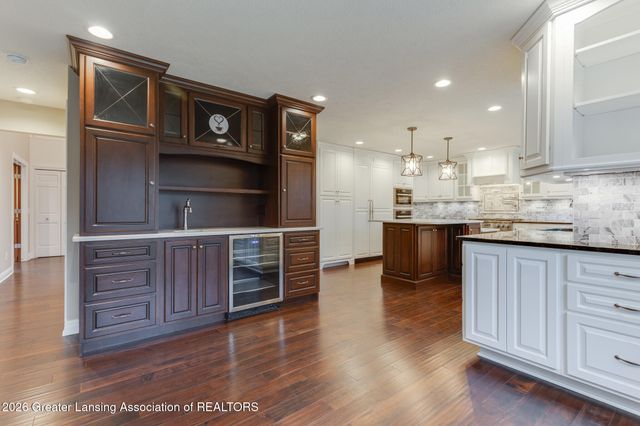 12719 Oneida Woods Trail, Grand Ledge, MI 48837