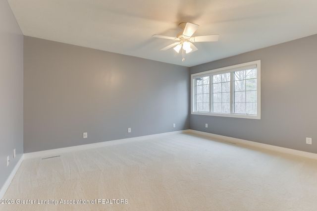 12719 Oneida Woods Trail, Grand Ledge, MI 48837