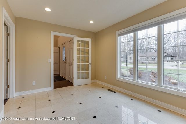 12719 Oneida Woods Trail, Grand Ledge, MI 48837