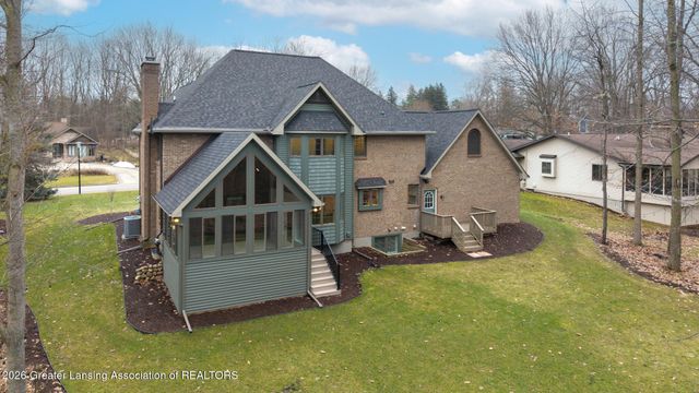 12719 Oneida Woods Trail, Grand Ledge, MI 48837