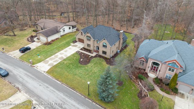 12719 Oneida Woods Trail, Grand Ledge, MI 48837