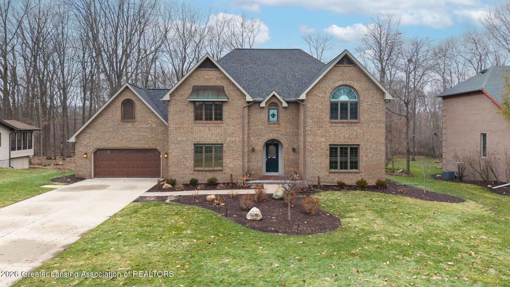 12719 Oneida Woods Trail, Grand Ledge, MI 48837