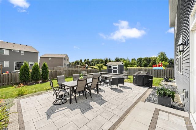 1561 Middleton Road, Pingree Grove, IL 60140