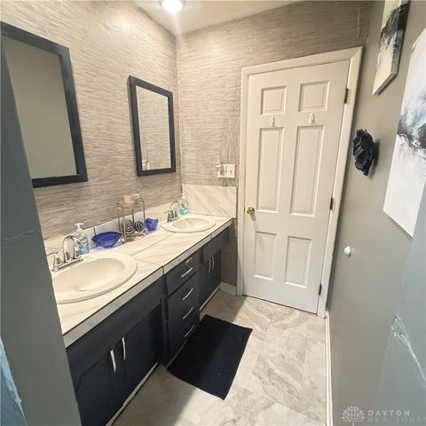 5700 Algoma Street, Harrison Twp, OH 45415