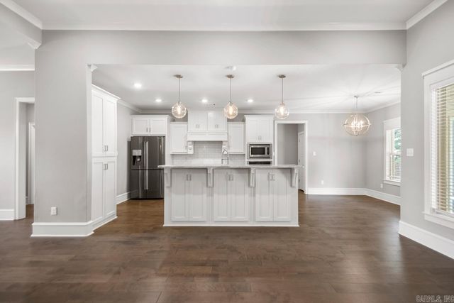 17 Rosans Court, Little Rock, AR 72223
