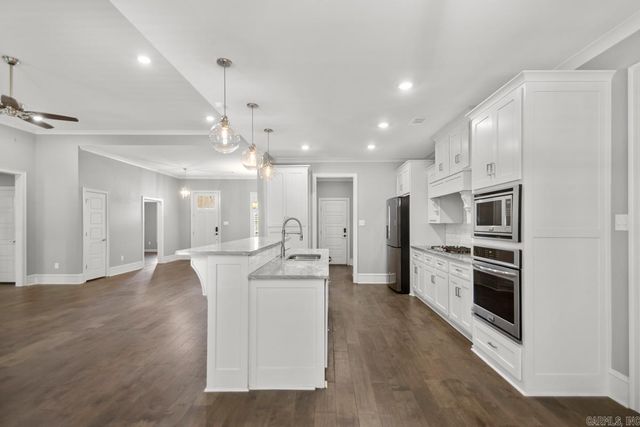 17 Rosans Court, Little Rock, AR 72223