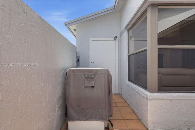 6443 SW 152nd Cir Place 2243, Miami, FL 33193
