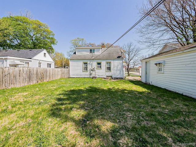 13957 San Jose Avenue, Redford, MI 48239