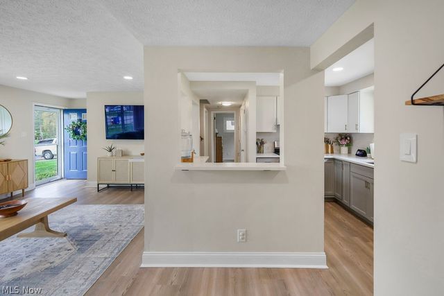 3071 Scott Street, Cuyahoga Falls, OH 44223