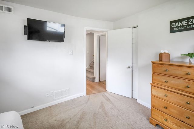 3071 Scott Street, Cuyahoga Falls, OH 44223