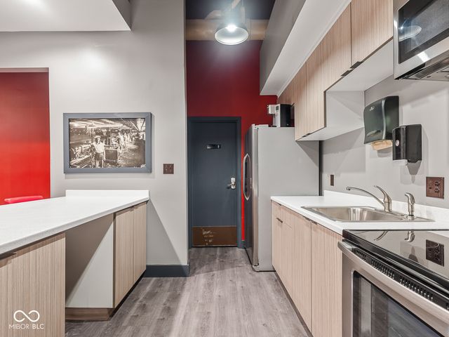 430 N Park Avenue 106, Indianapolis, IN 46202