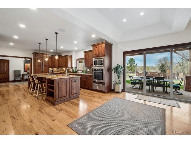 8830 W Bear Creek Dr, Lakewood, CO 80227