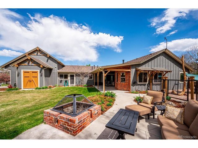 8830 W Bear Creek Dr, Lakewood, CO 80227