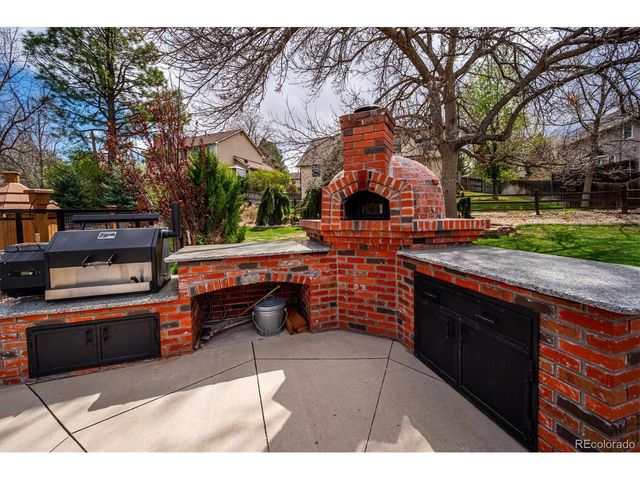 8830 W Bear Creek Dr, Lakewood, CO 80227