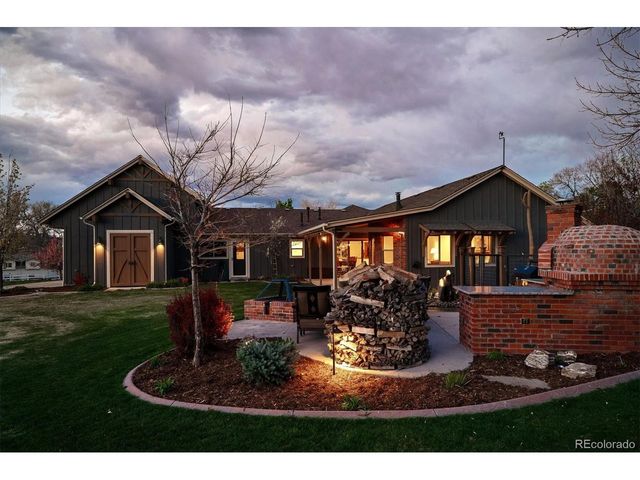 8830 W Bear Creek Dr, Lakewood, CO 80227