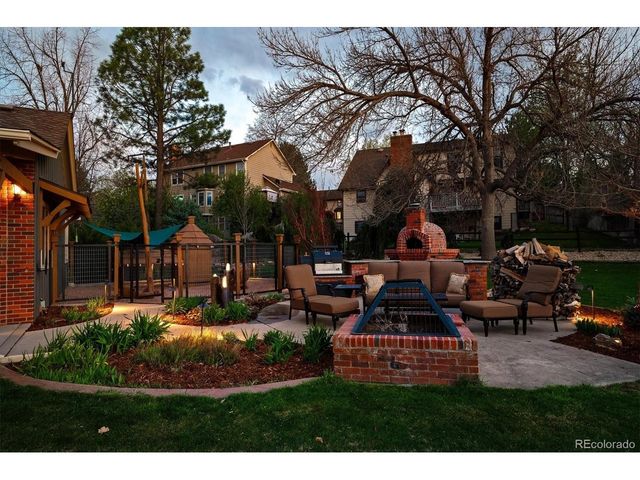 8830 W Bear Creek Dr, Lakewood, CO 80227
