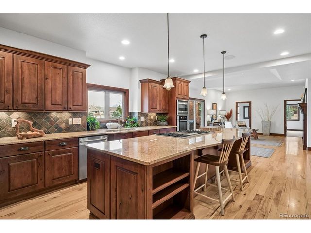 8830 W Bear Creek Dr, Lakewood, CO 80227