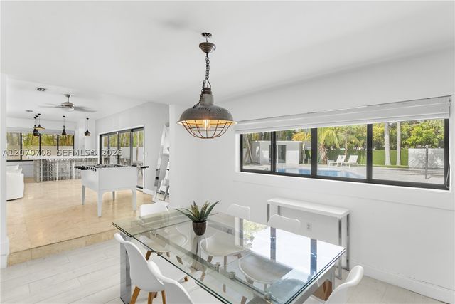 2388 Prairie Ave, Miami Beach, FL 33140