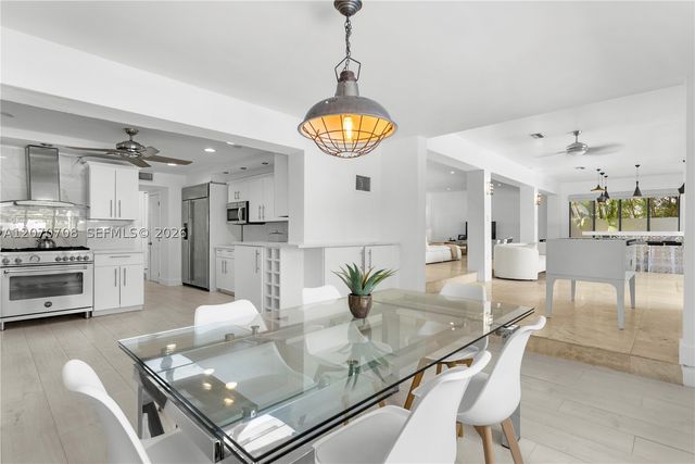 2388 Prairie Ave, Miami Beach, FL 33140