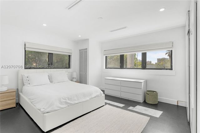 2388 Prairie Ave, Miami Beach, FL 33140