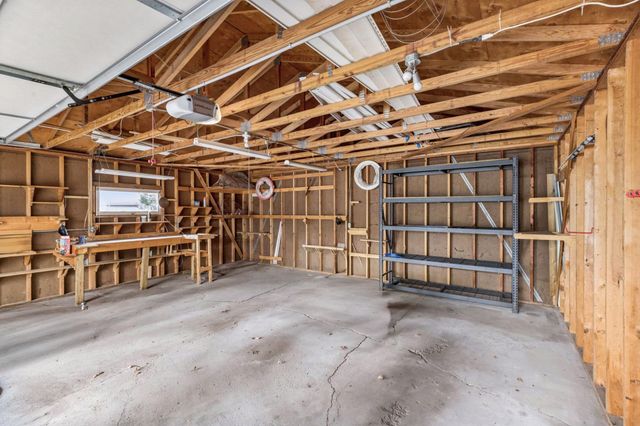 395 Eldridge Avenue W, Roseville, MN 55113