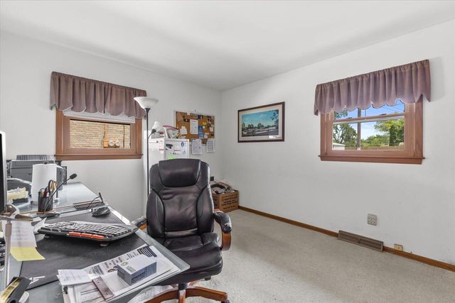 3732 S 75th STREET, Milwaukee, WI 53220