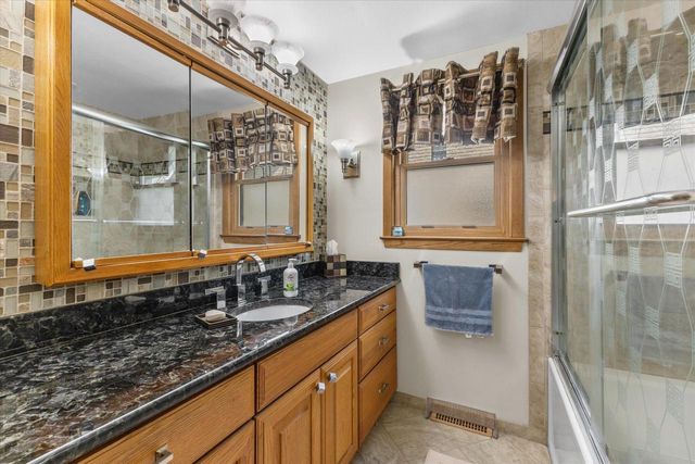 3732 S 75th STREET, Milwaukee, WI 53220
