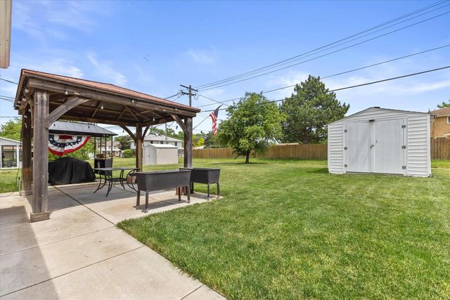3732 S 75th STREET, Milwaukee, WI 53220