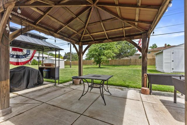 3732 S 75th STREET, Milwaukee, WI 53220