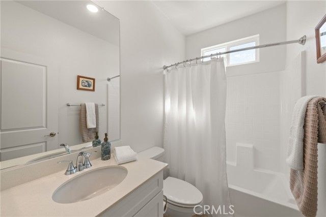 42784 Gordola, Indio, CA 92203