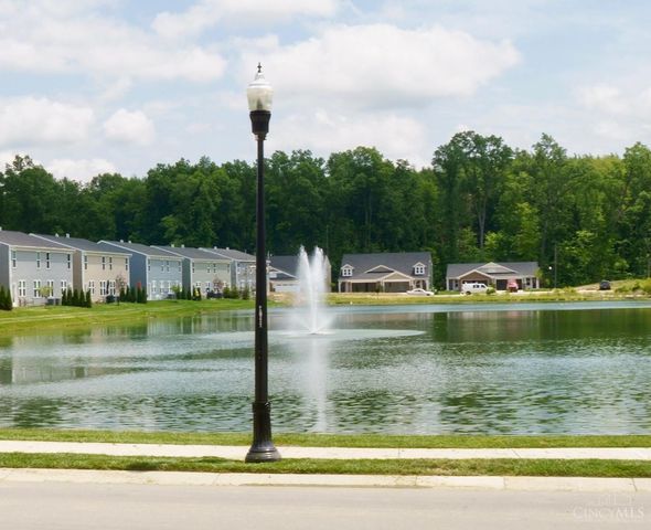 5821 Parkview Lane, Miami Twp, OH 45150