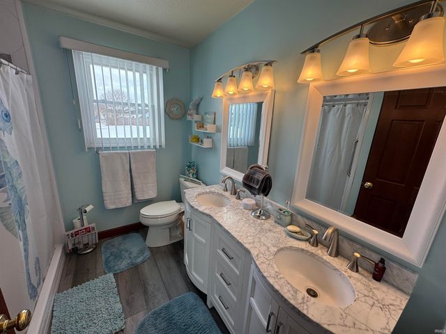 10595 Oriole Lane, Plymouth, IN 46563