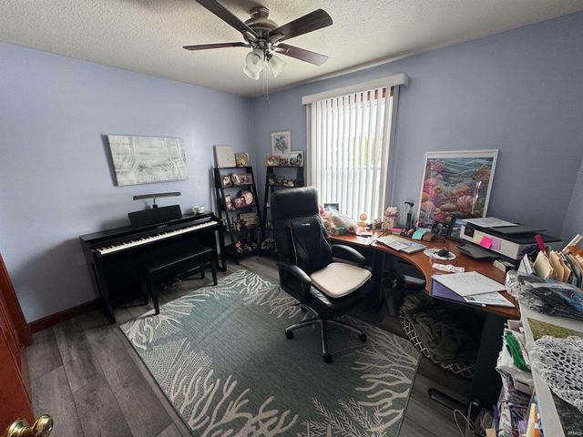 10595 Oriole Lane, Plymouth, IN 46563