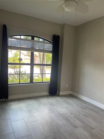 7113 WHITTLEBURY TRAIL, Bradenton, FL 34202