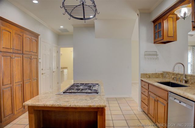 14712 S 53rd East Avenue, Bixby, OK 74008