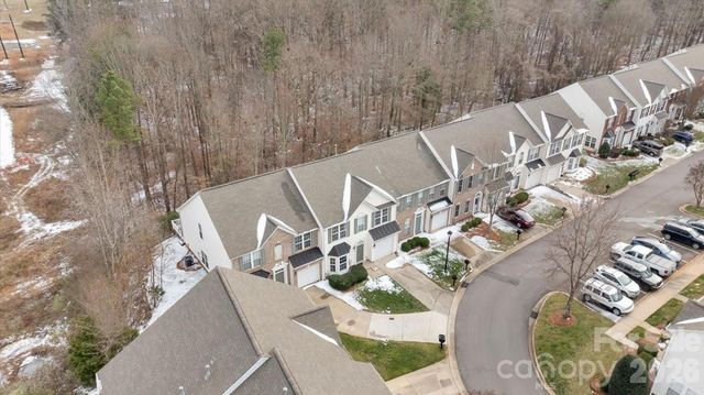 7948 Mariners Pointe Circle, Denver, NC 28037