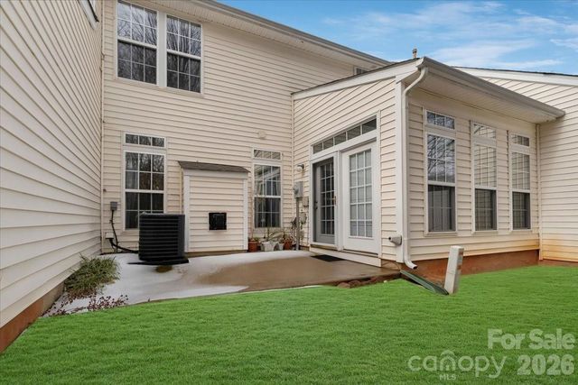 7948 Mariners Pointe Circle, Denver, NC 28037