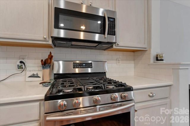 7948 Mariners Pointe Circle, Denver, NC 28037