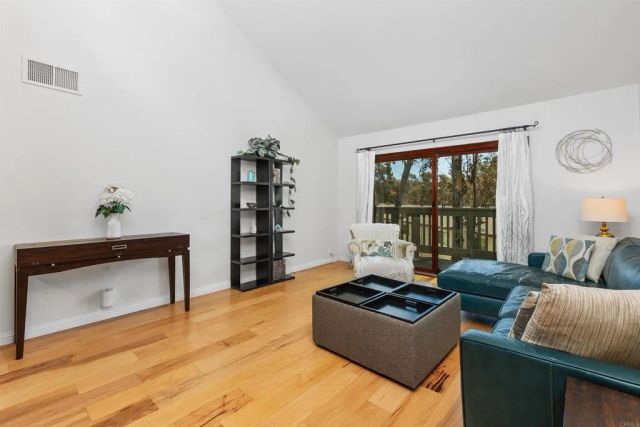10363 Caminito Covewood, San Diego, CA 92131