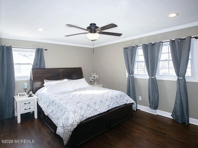 7 Whitehall Way, Manalapan, NJ 07726