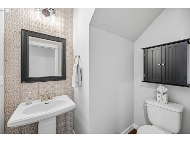 2212 Se 12TH Ave, Canby, OR 97013