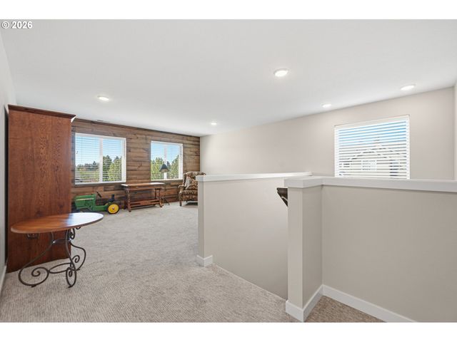 2212 Se 12TH Ave, Canby, OR 97013