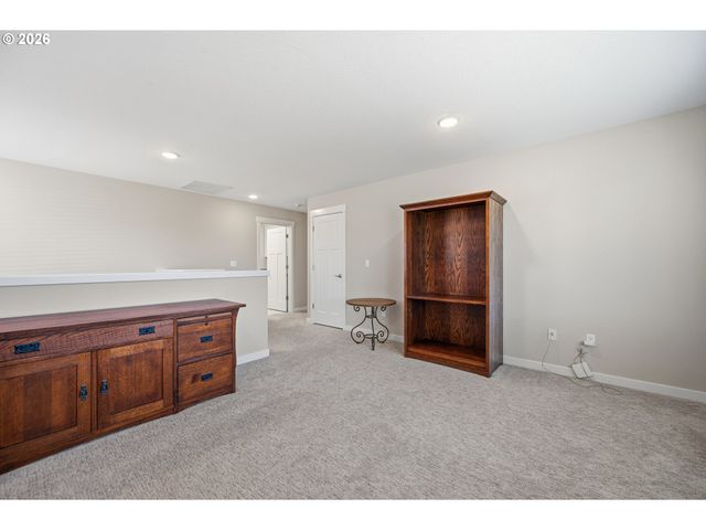 2212 Se 12TH Ave, Canby, OR 97013