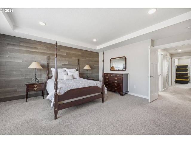 2212 Se 12TH Ave, Canby, OR 97013
