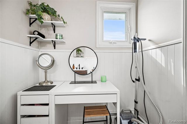 25540 Tecla Ave Avenue, Warren, MI 48089