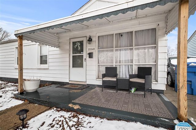 25540 Tecla Ave Avenue, Warren, MI 48089