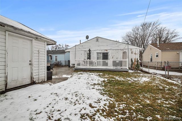 25540 Tecla Ave Avenue, Warren, MI 48089