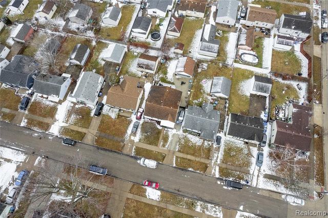 25540 Tecla Ave Avenue, Warren, MI 48089