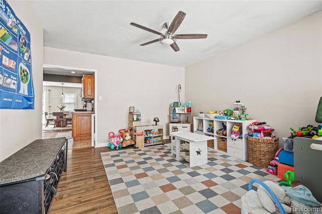 25540 Tecla Ave Avenue, Warren, MI 48089