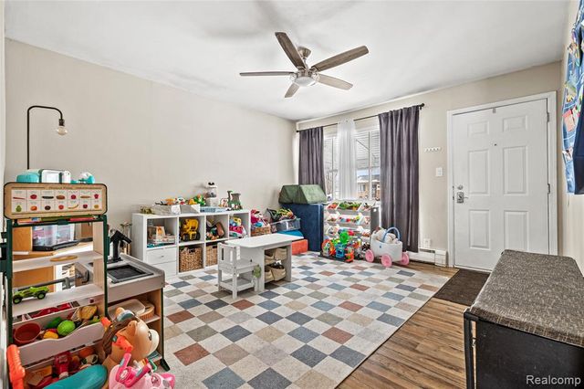 25540 Tecla Ave Avenue, Warren, MI 48089